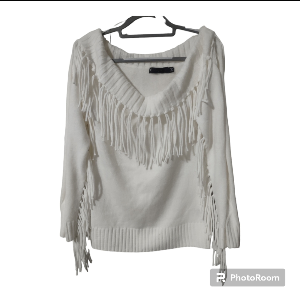 Off the Shoulder Fringe Sweater Size 1   Plus Size NWOT